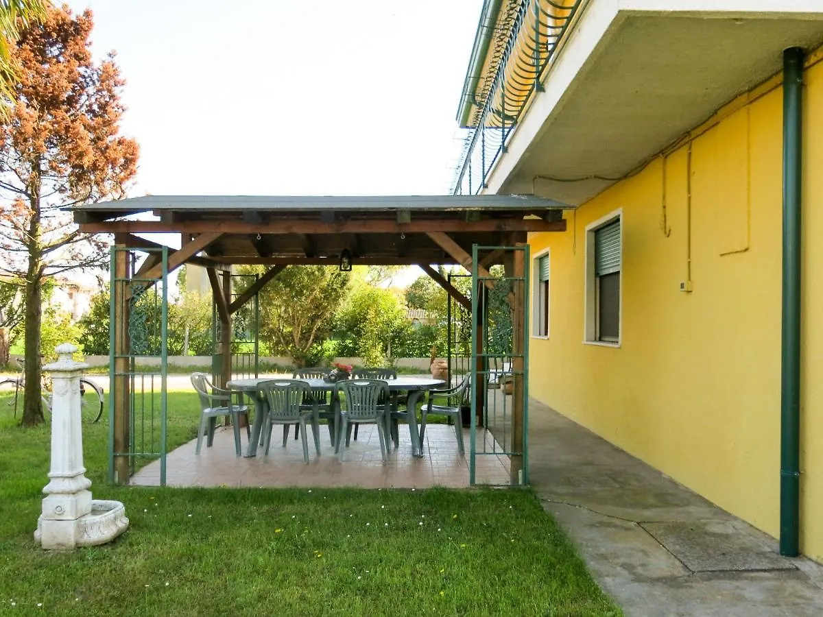 Apartment Casa Consuelo By Interhome Tombolino Italy